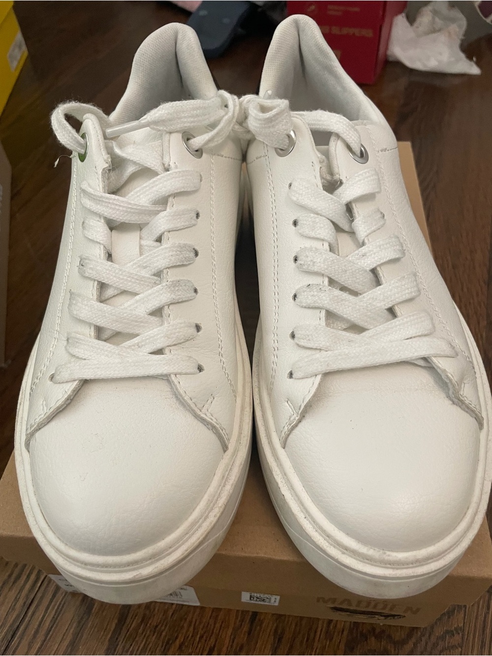 Steve Madden Charlie Sneaker